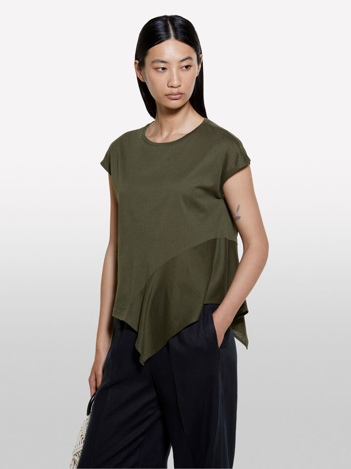 T-shirt with asymmetric flounce - women's short sleeve t-shirts - Military Green | Sisley image number 4